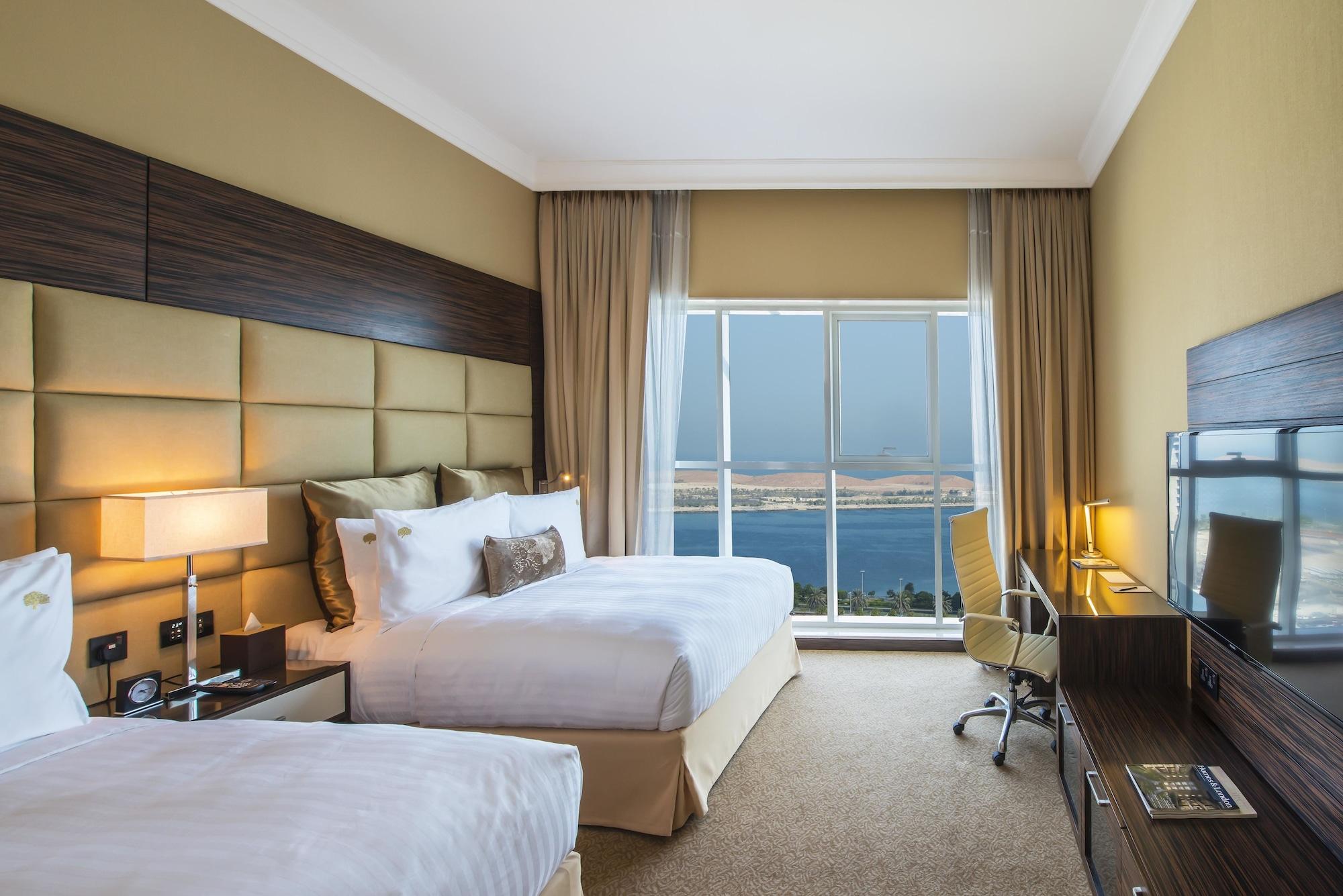 占奈萨拉卜塔酒店 阿布扎比 外观 照片 Deluxe room